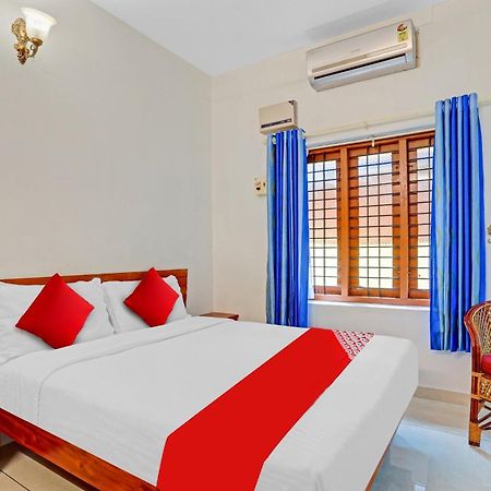 טריואנדרום Flagship Hotel Adara Residency מראה חיצוני תמונה